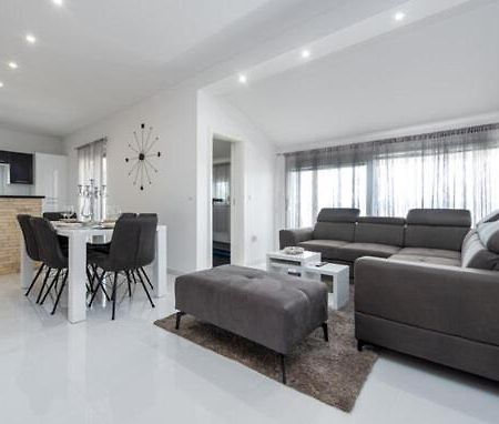 Apartmant Shine Luxury Maslenica Εξωτερικό φωτογραφία